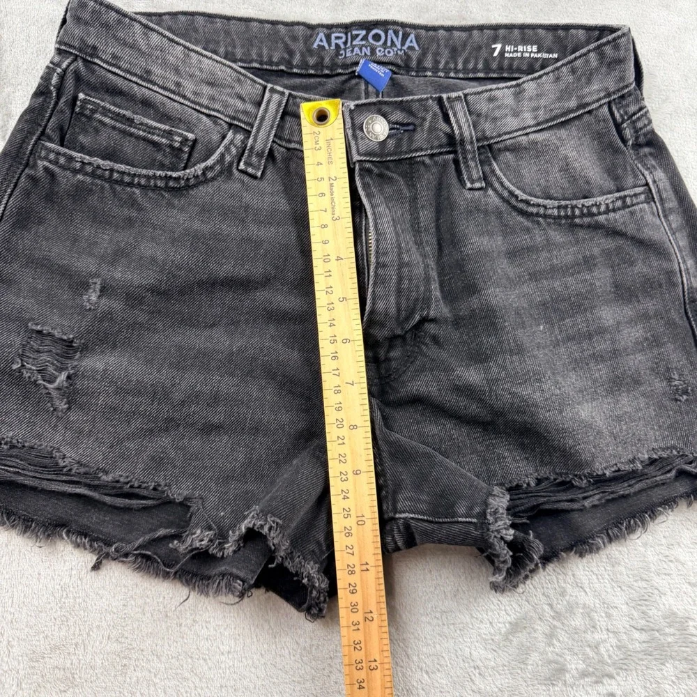 Arizona Jean Co Black Distressed Denim Shorts Women's Size 7 Hi-Rise Cotton